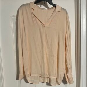 Elegant Cream Women's Blouse